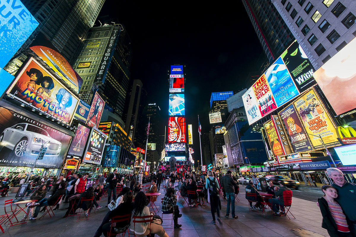 1200px-1_times_square_night_2013