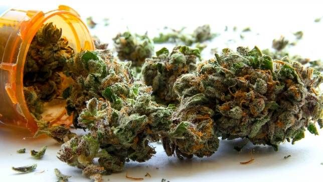 medical-marijuana-jpg-653x0_q80_crop-smart